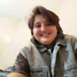 Meet your Posher, Yvette